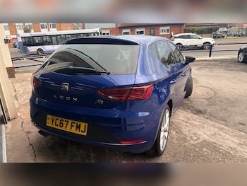 Used SEAT Leon 2017 for sale - 76492497: Photo