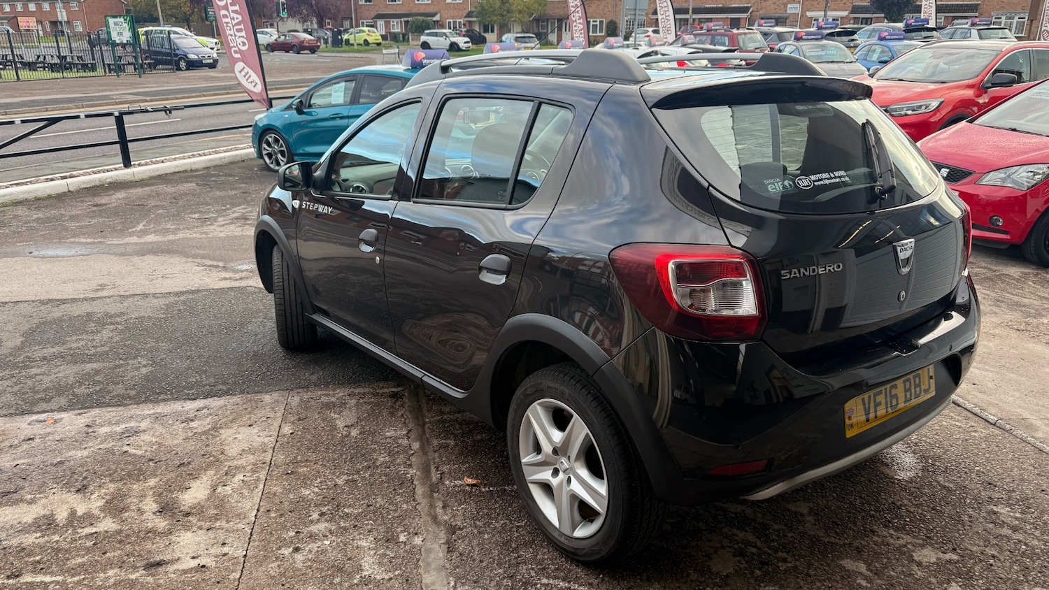 Used Dacia Sandero Stepway 2016 for sale - 76343935: Photo 4
