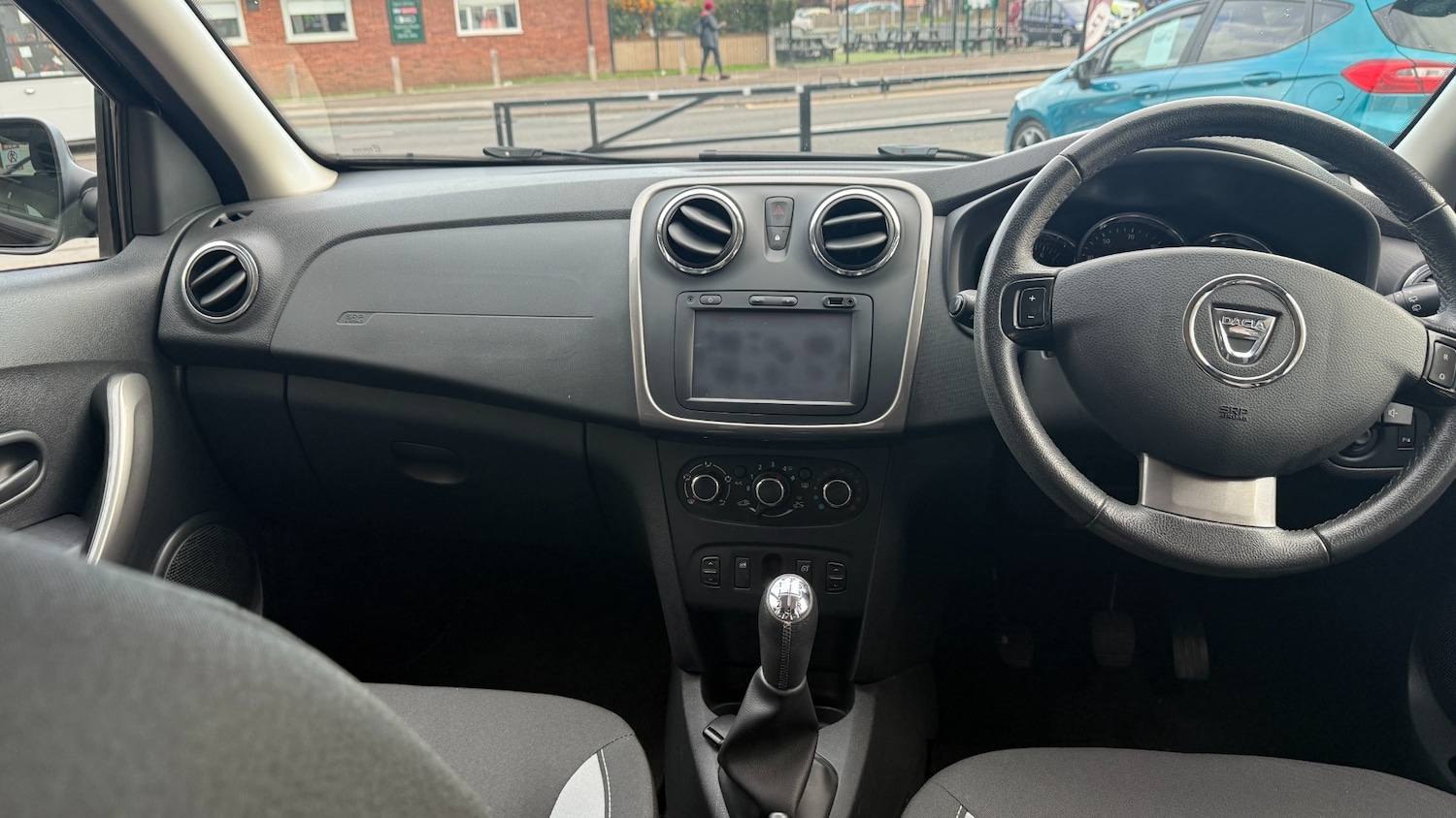 Used Dacia Sandero Stepway 2016 for sale - 76343935: Photo 6