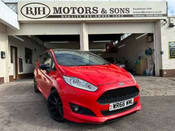 2016 (66) - 1.0 EcoBoost 140 ST-Line Red 3dr