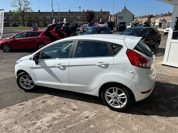 Used Ford Fiesta 2017 for sale - 74511215: Photo
