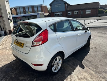 Used Ford Fiesta 2017 for sale - 74511215: Photo