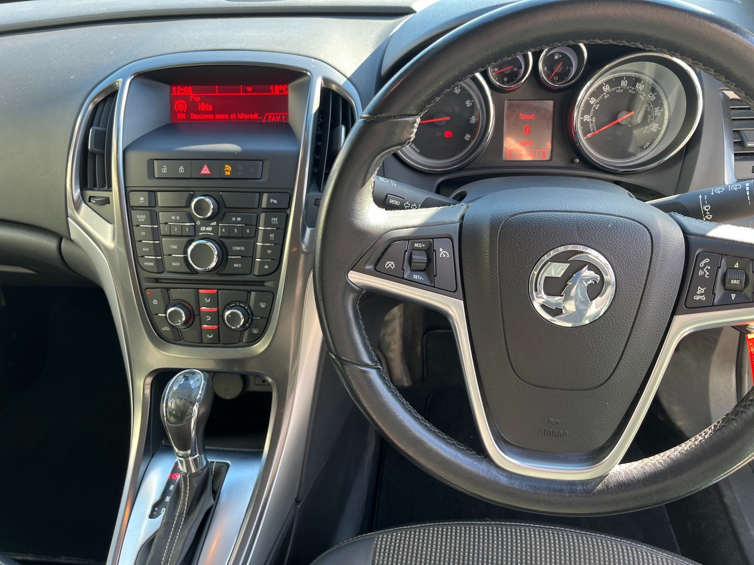 Used Vauxhall Astra 2011 for sale - 77567866: Photo 10