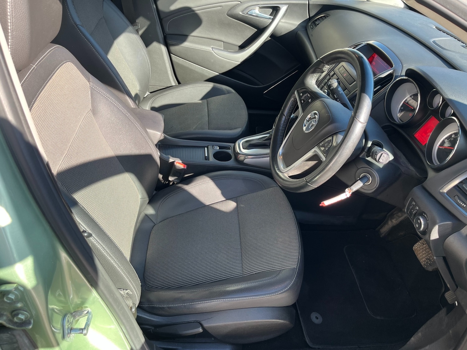 Used Vauxhall Astra 2011 for sale - 77567866: Photo 13