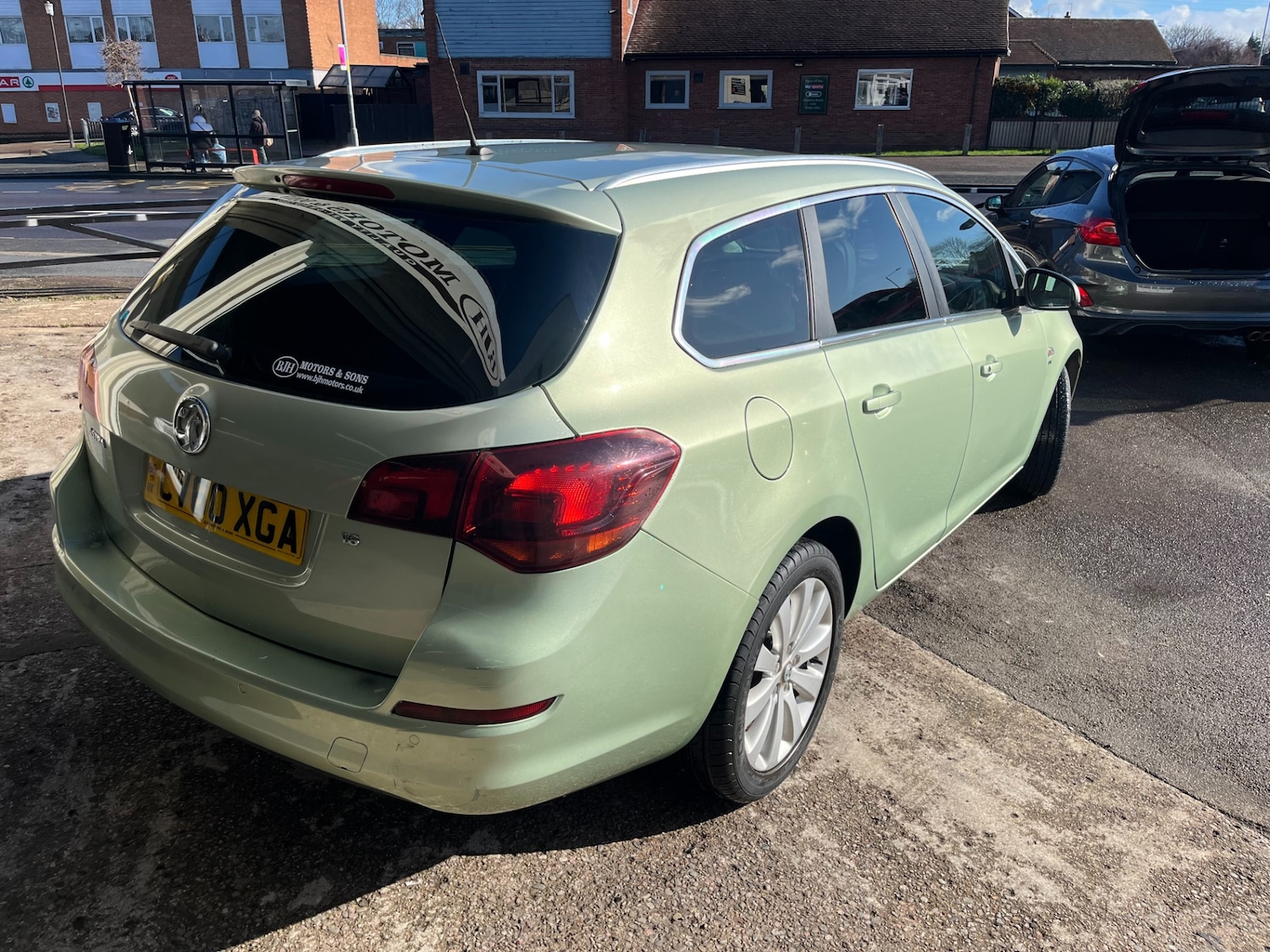 Used Vauxhall Astra 2011 for sale - 77567866: Photo 4