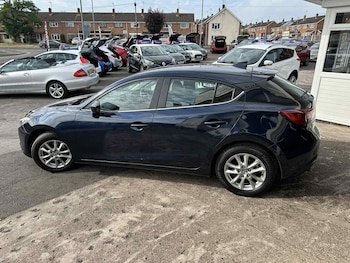 Used Mazda Mazda3 2016 for sale - 75485047: Photo