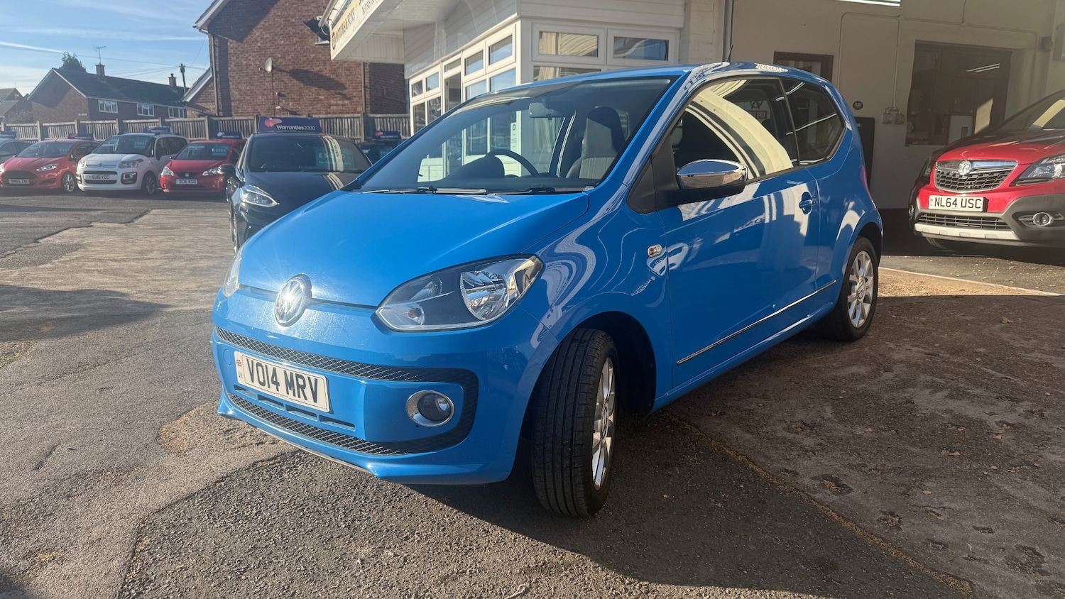 Used Volkswagen up! 2014 for sale - 76651102: Photo 4