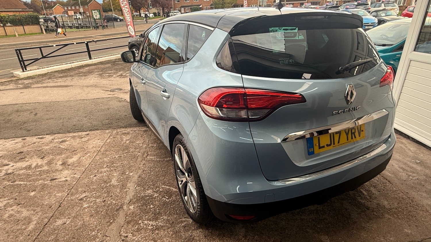 Used Renault Scenic 2017 for sale - 76374325: Photo 4