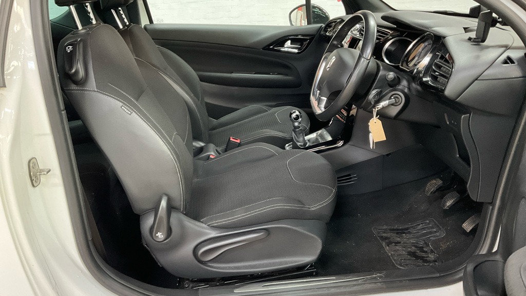 Used DS Automobiles DS 3 2016 for sale - 77864581: Photo 10