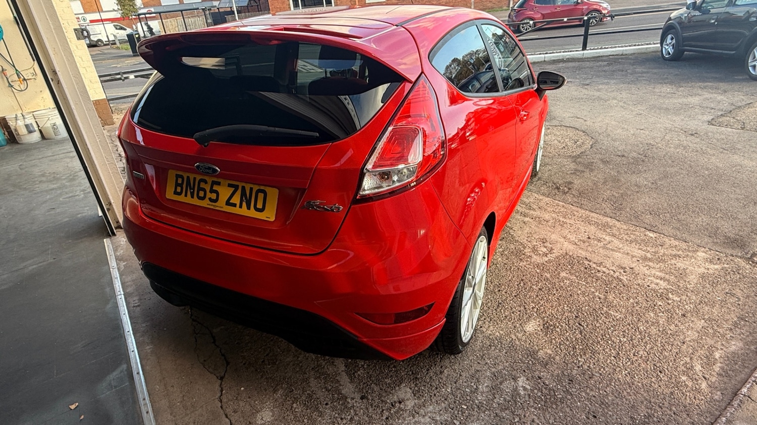 Used Ford Fiesta 2015 for sale - 76404890: Photo 3