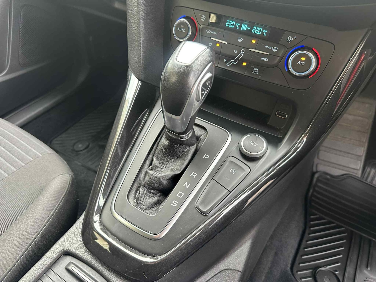 Used Ford Focus 2018 for sale - 76130929: Photo 14