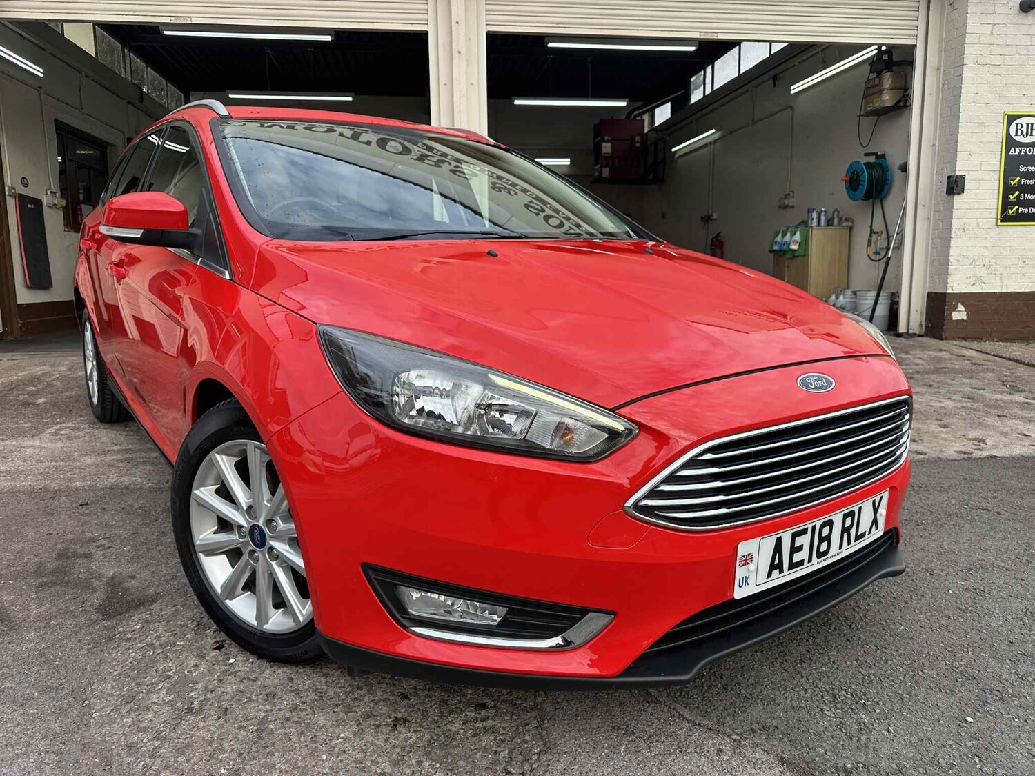 Used Ford Focus 2018 for sale - 76130929: Photo 7