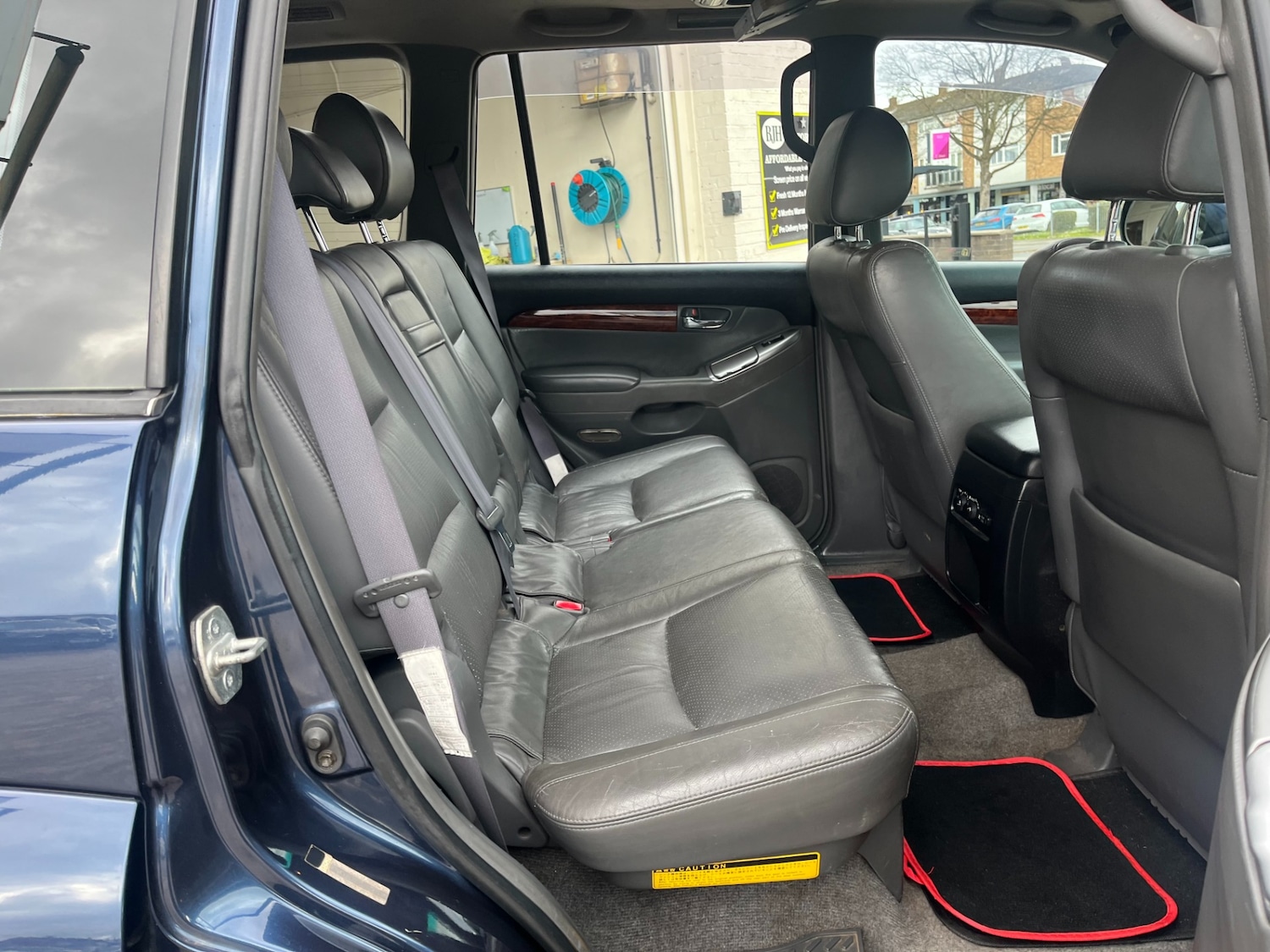 Used Toyota Land Cruiser 2004 for sale - 78011252: Photo 14