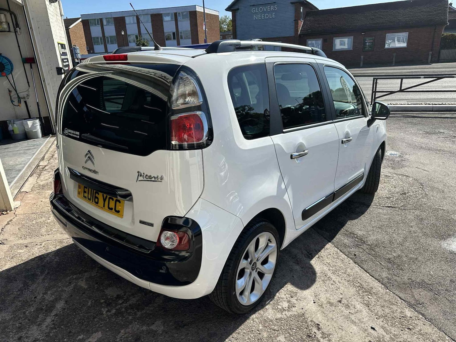 Vehicle 4