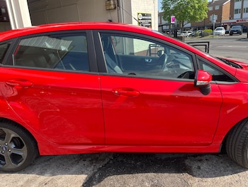 Used Ford Fiesta 2015 for sale - 78452914: Photo
