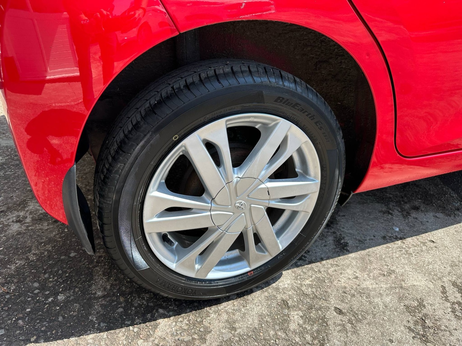 Used Toyota AYGO 2015 for sale - 77392126: Photo 17