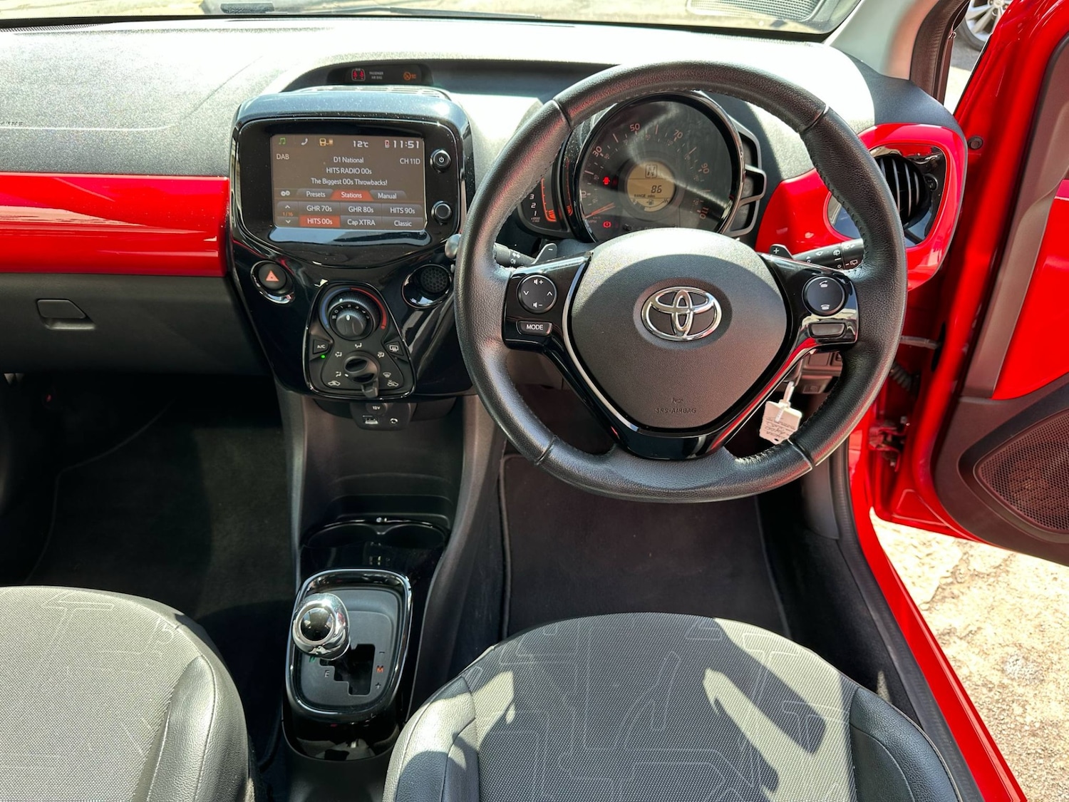 Used Toyota AYGO 2015 for sale - 77392126: Photo 7