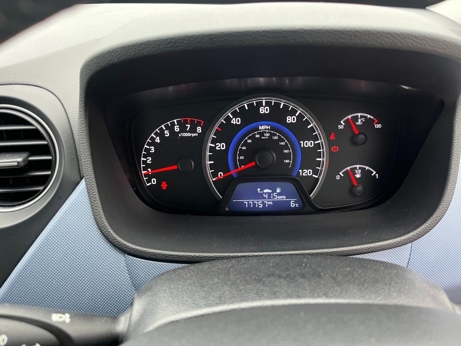 Used Hyundai i10 2015 for sale - 77247909: Photo 10