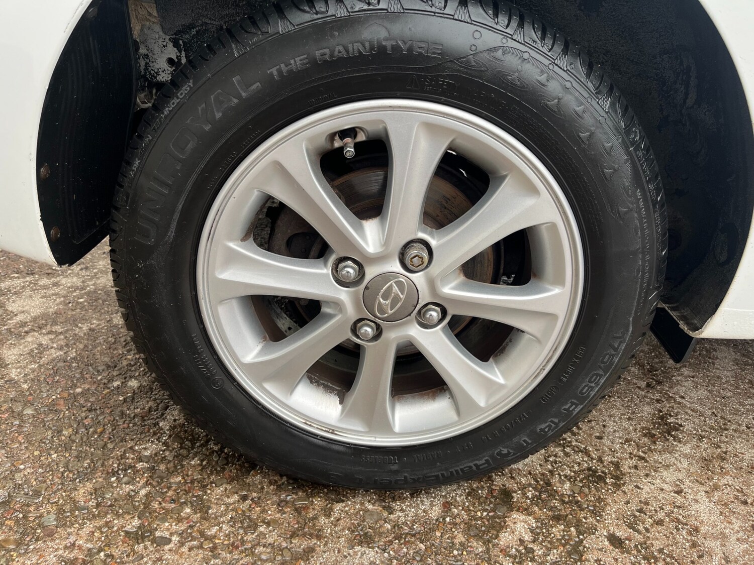 Used Hyundai i10 2015 for sale - 77247909: Photo 15