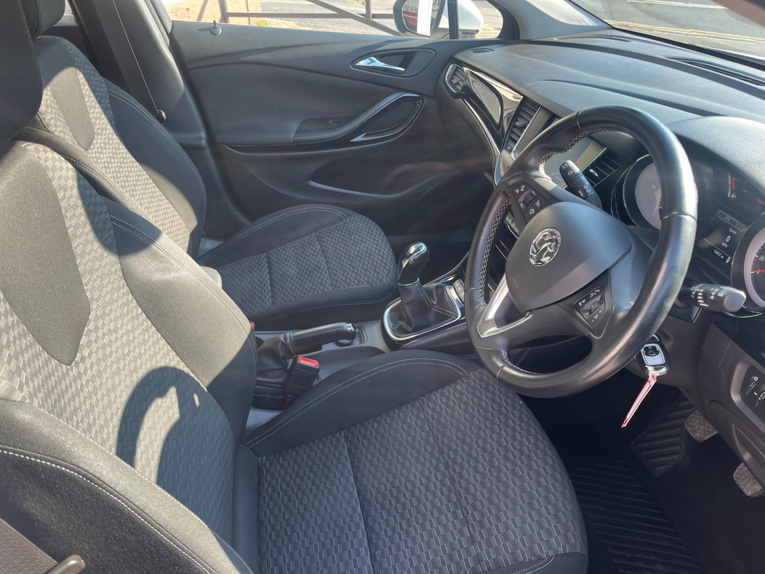 Used Vauxhall Astra 2018 for sale - 77954303: Photo 13