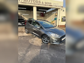 Used Ford Fiesta 2017 for sale - 76948280: Photo