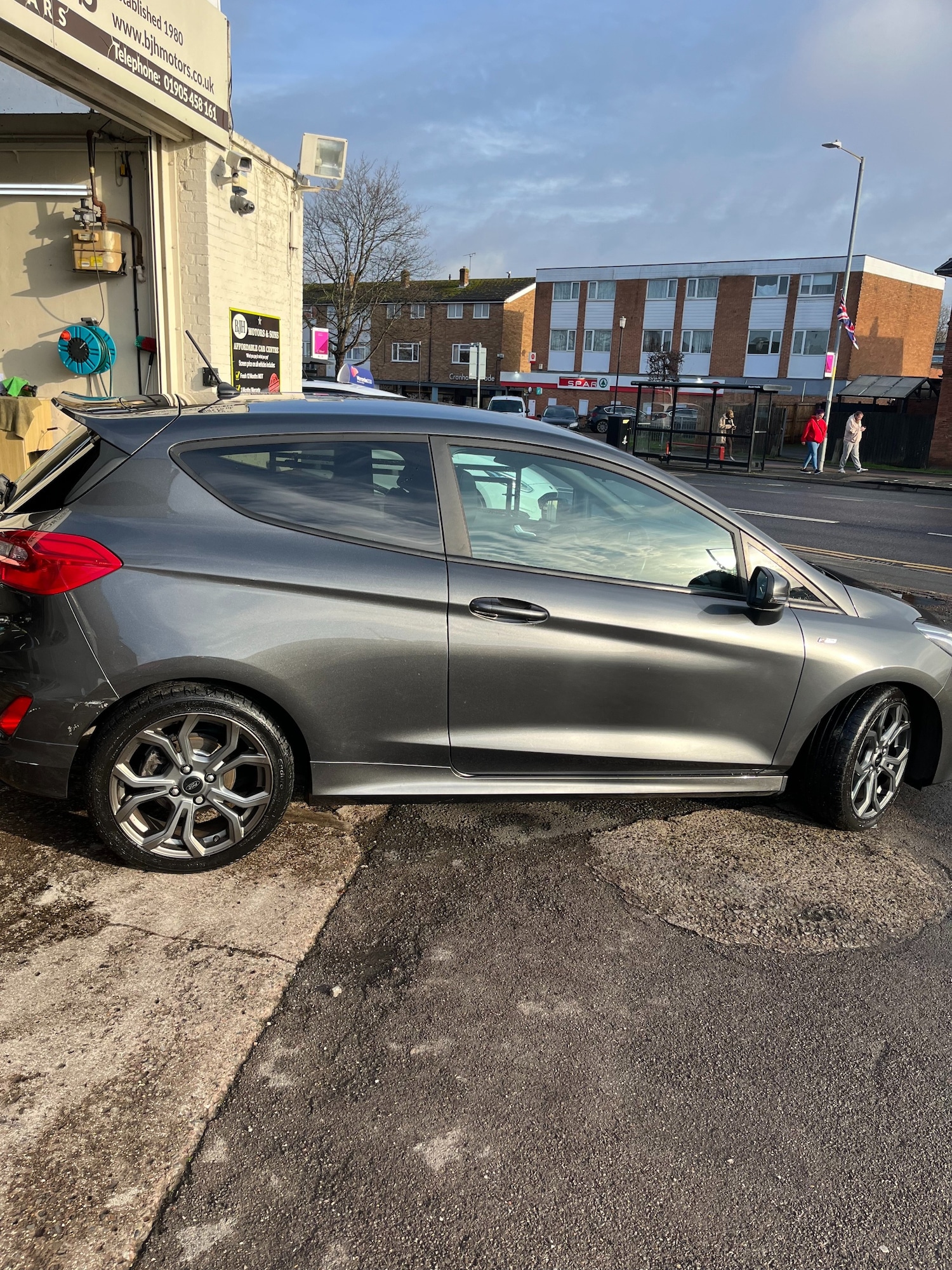 Used Ford Fiesta 2017 for sale - 76948280: Photo 3