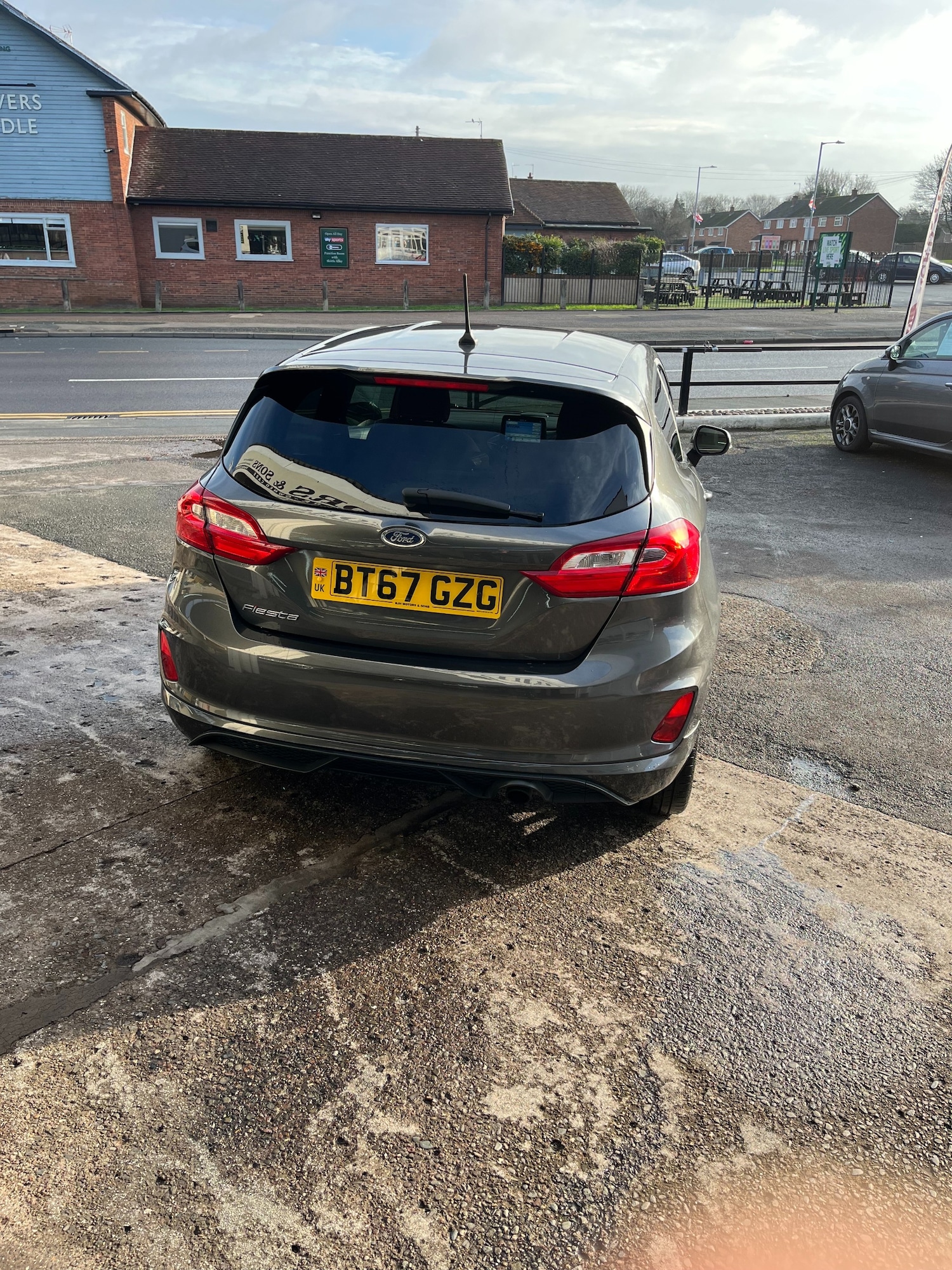 Used Ford Fiesta 2017 for sale - 76948280: Photo 4