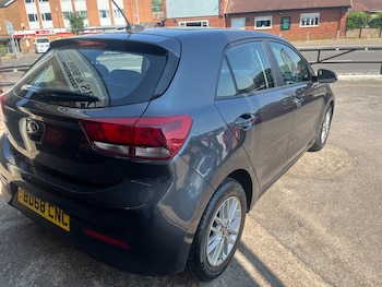 Used Kia Rio 2018 for sale - 79165063: Photo