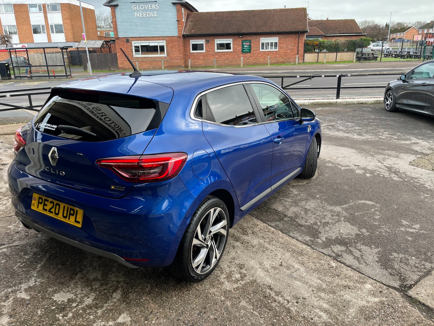 Used Renault Clio 2020 for sale - 77516610: Photo 4