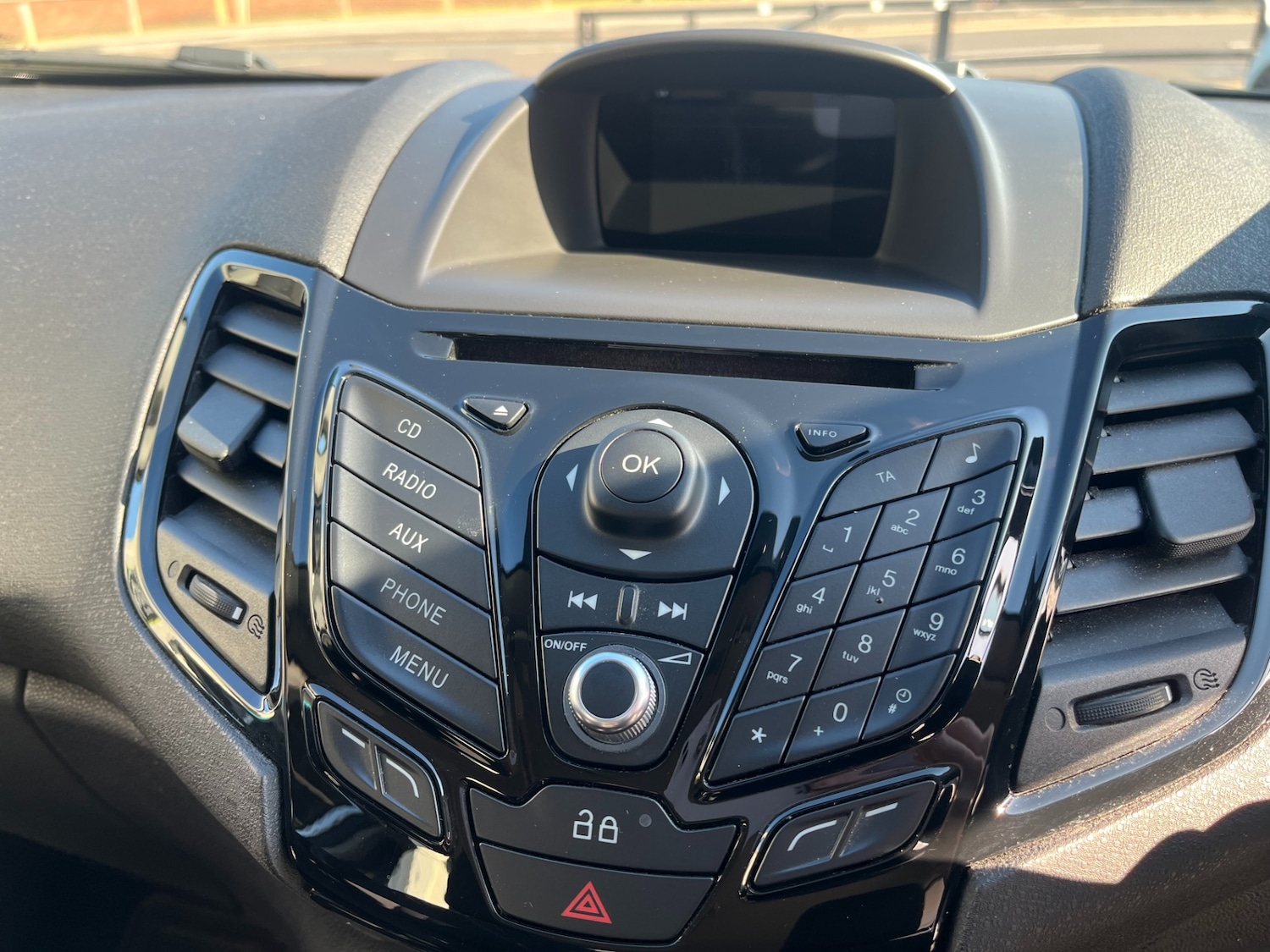 Used Ford Fiesta 2014 for sale - 77954308: Photo 11