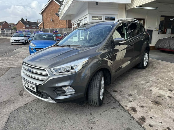 Used Ford Kuga 2018 for sale - 76127728: Photo 2