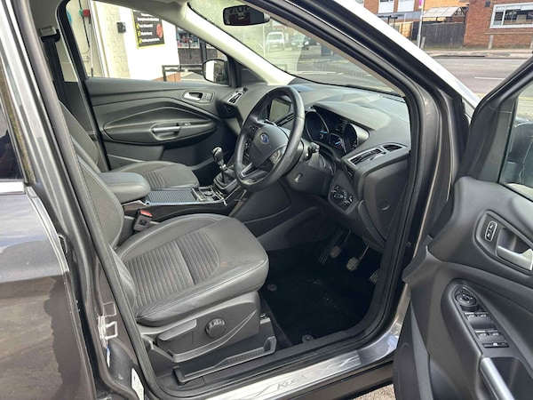 Used Ford Kuga 2018 for sale - 76127728: Photo 7