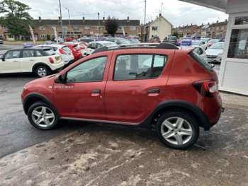 Used Dacia Sandero Stepway 2015 for sale - 75193142: Photo