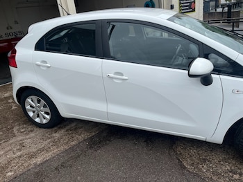 Used Kia Rio 2014 for sale - 78787740: Photo