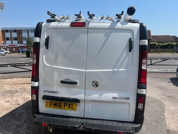 Used Vauxhall Vivaro 2016 for sale - 78700730: Photo