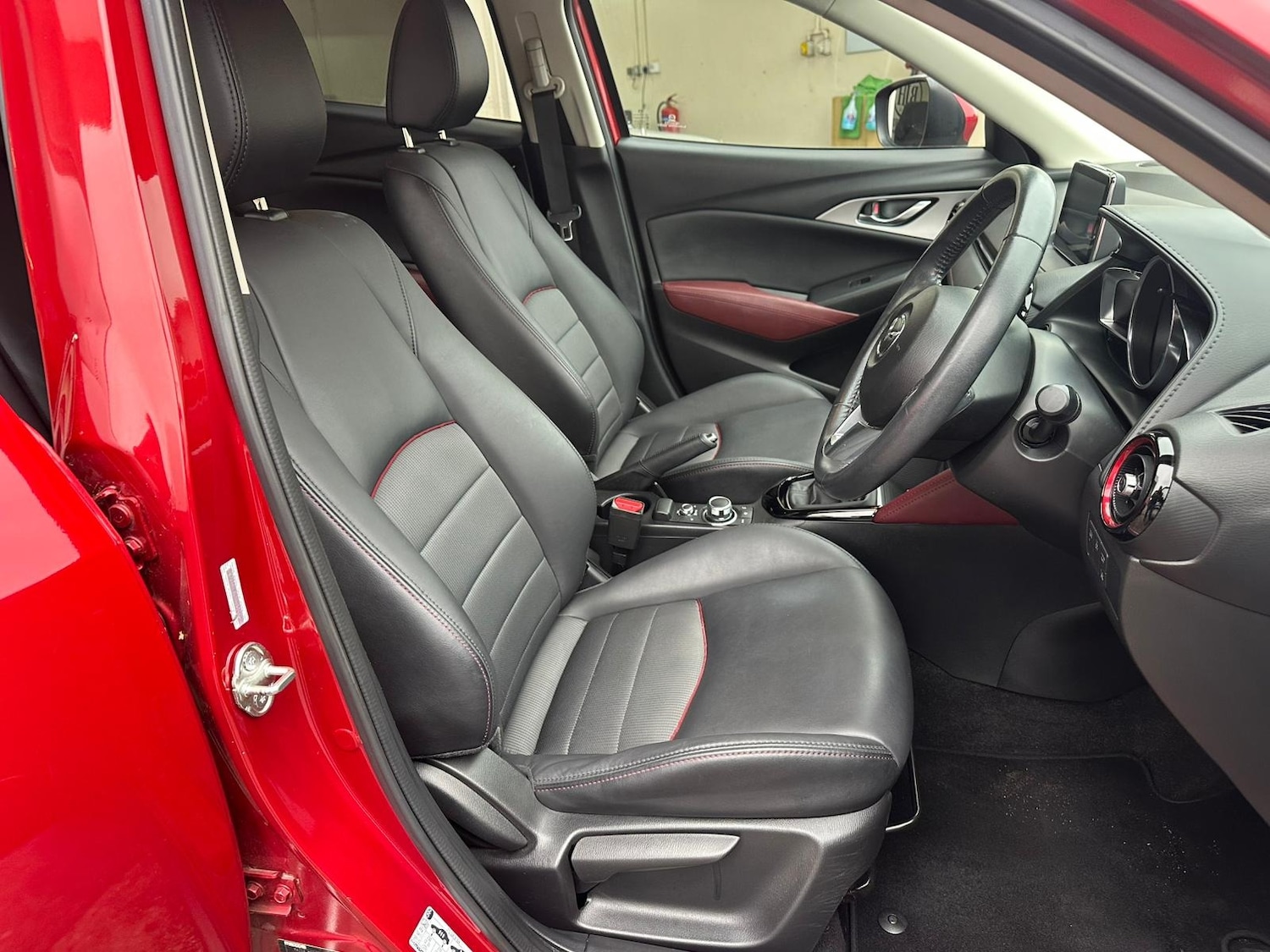 Used Mazda CX-3 2017 for sale - 76263053: Photo 5