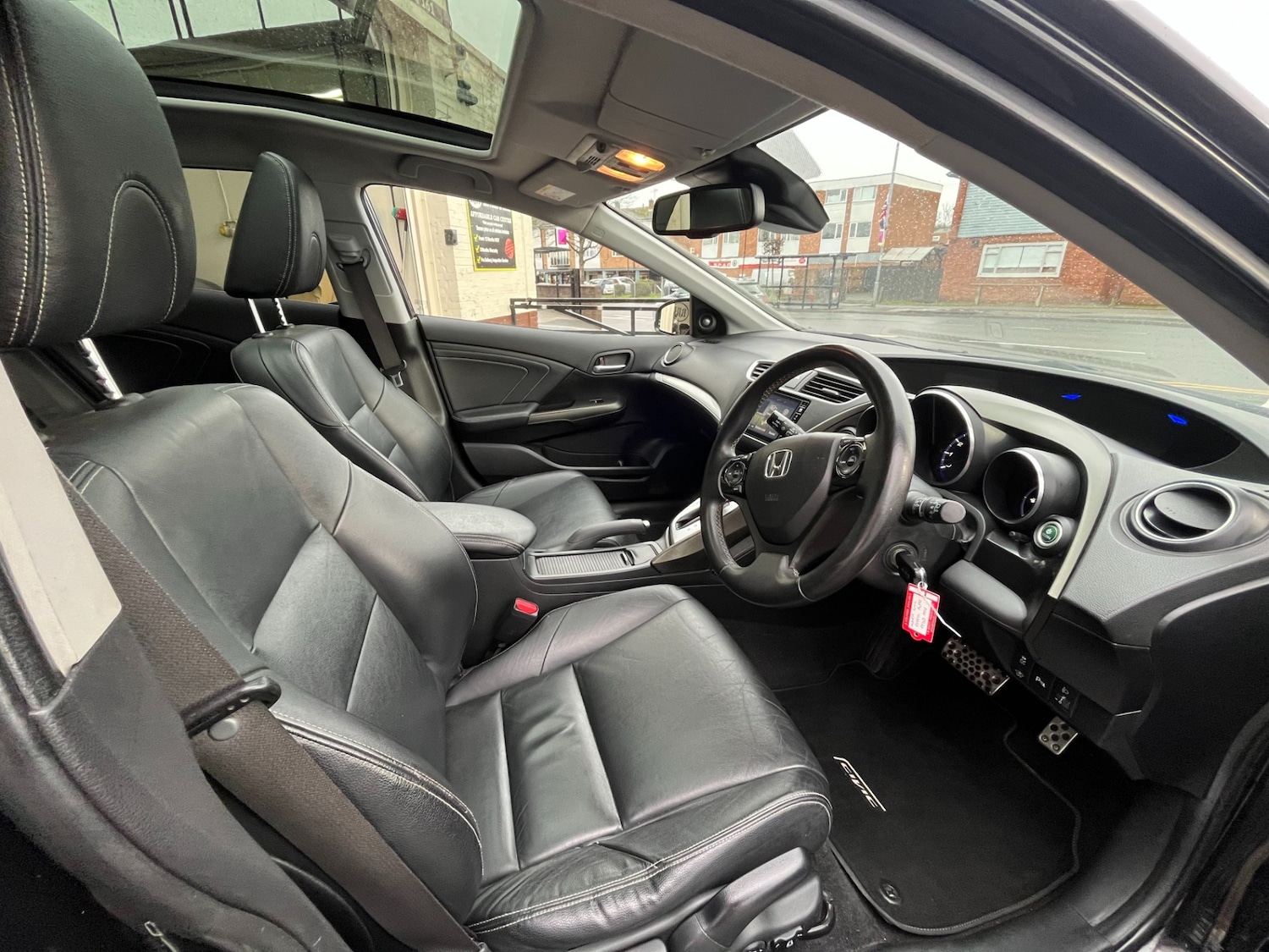 Used Honda Civic 2015 for sale - 76968470: Photo 8