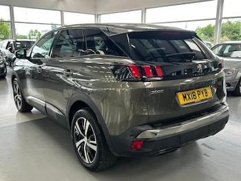 Used Peugeot 3008 2018 for sale - 75615751: Photo
