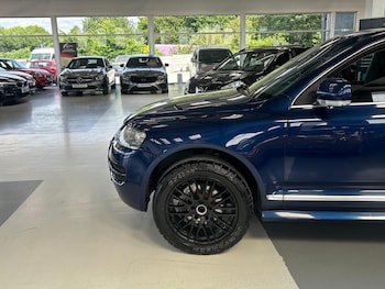 Used Volkswagen Touareg 2006 for sale - 75615763: Photo