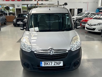 Used Vauxhall Combo 2017 for sale - 75615770: Photo