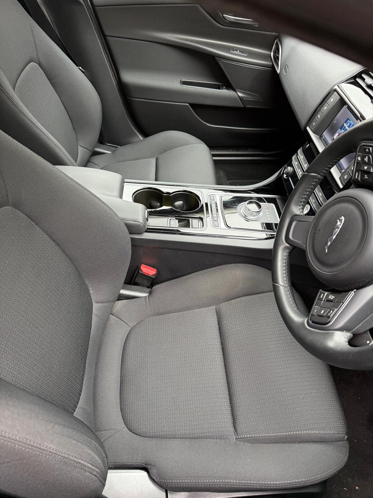 Used Jaguar XE 2015 for sale - 78053489: Photo 6