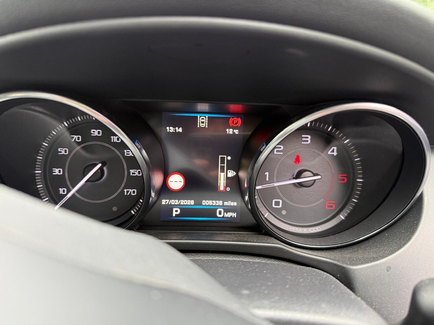 Used Jaguar XE 2015 for sale - 78053489: Photo 8