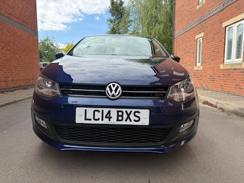 Used Volkswagen Polo 2014 for sale - 78502993: Photo
