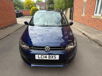 Used Volkswagen Polo 2014 for sale - 78502993: Photo