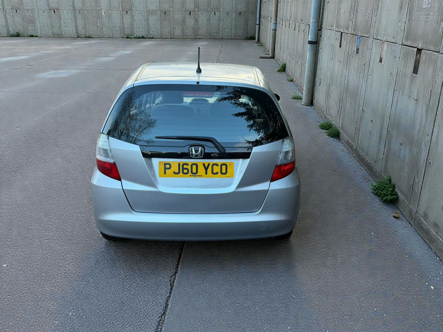 Used Honda Jazz 2011 for sale - 77354090: Photo 10