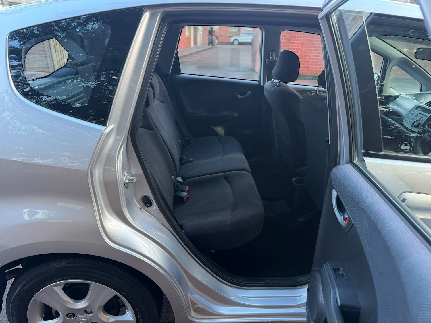 Used Honda Jazz 2011 for sale - 77354090: Photo 20