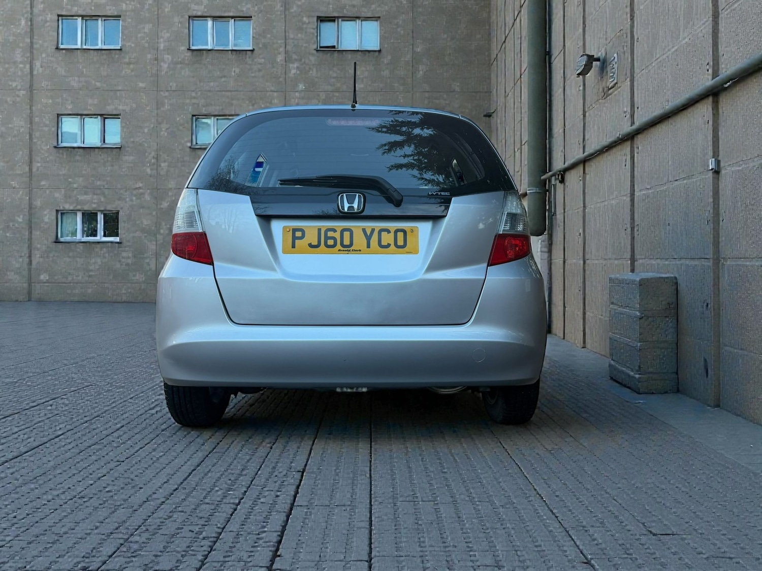 Used Honda Jazz 2011 for sale - 77354090: Photo 9