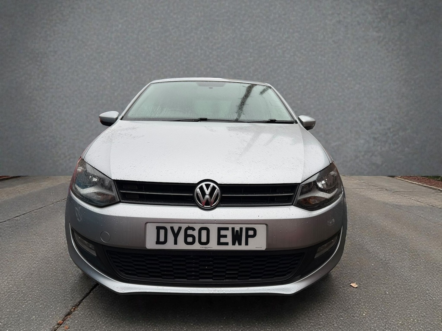 Used Volkswagen Polo 2010 for sale - 77584880: Photo 3