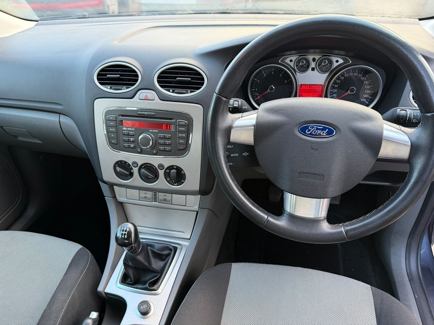 Used Ford Focus 2010 for sale - 77504389: Photo 17