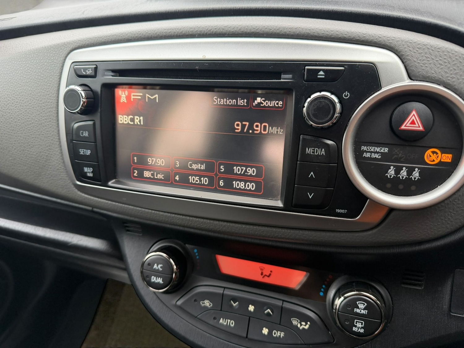 Used Toyota Yaris 2014 for sale - 77504346: Photo 21